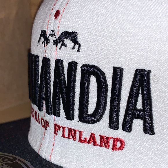 Zephyr Finlandia Vodka Of Finland Fitted Hat Cap Size M/L Rare **SAMPLE** - Picture 3 of 8